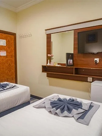 10-nights-4-star-los-angeles-umrah-packags
