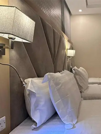 7-nights-4-star-chicago-umrah-package