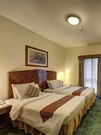 7-nights-5-star-deluxe-chicago-umrah-packages